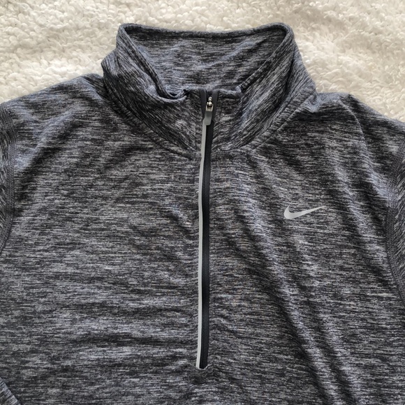 Nike running pullover - Picture 2 of 5